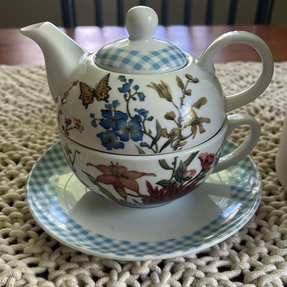 Fringe Studio Floral Fine Porcelain Tea For One new in original box - Picture 3 of 12